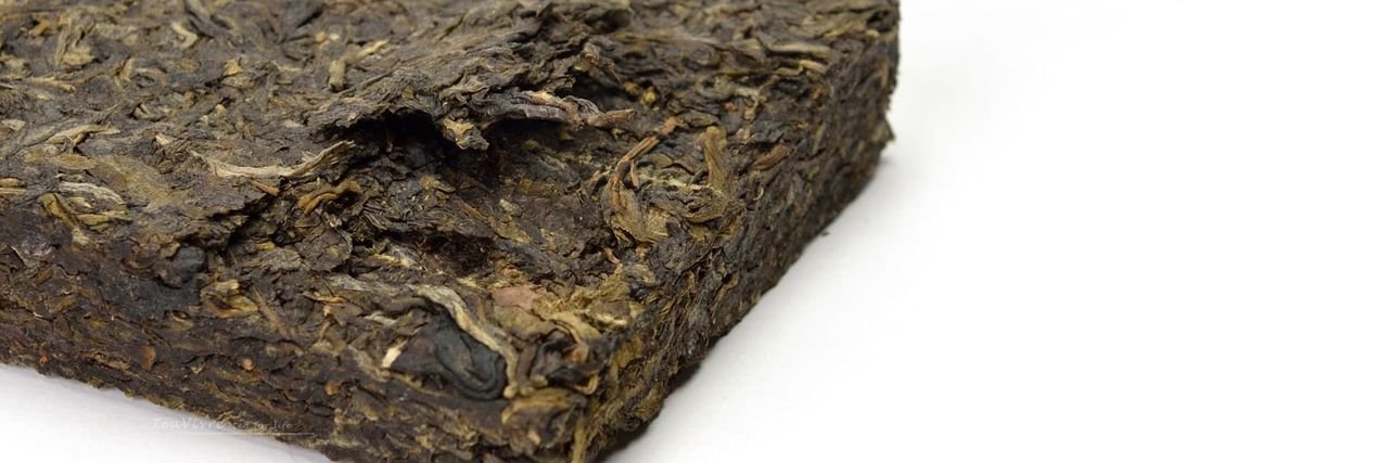 10-year-aged-raw-pu-erh-brick-tea-2005-teavivre-ratings-reviews